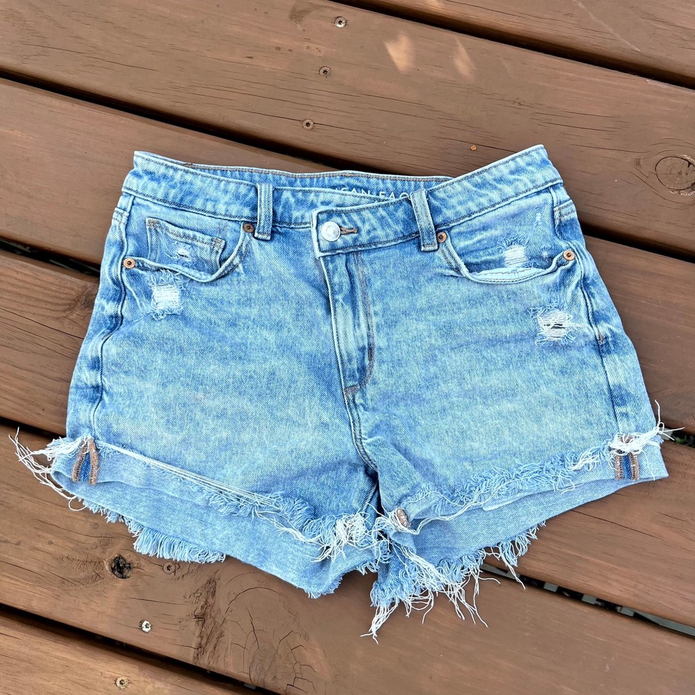 American Eagle Jean Shorts Mom Crossover Waist Blue Distressed Denim Stretch 4